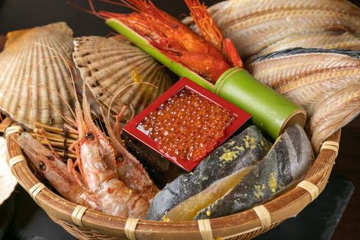 【飲み放題付き】北海道海鮮焼きと創作串揚げの贅沢コース